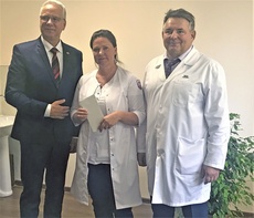 

В Александровской больнице спасли лицо немецкому туристу рисунок
