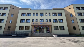 В Городской поликлинике № 112 Калининского района завершился капитальный ремонт рисунок