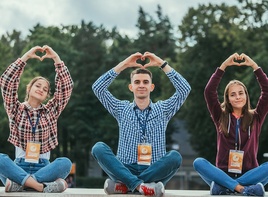 

В Петербурге ведется прием документов на соискание награды «За достижения в области организации труда добровольцев (волонтеров)» рисунок

