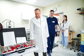 

Сегодня губернатор Александр Беглов представил депутатам проект городского бюджета на 2026-2028 годы рисунок
