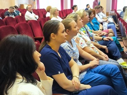 

Сегодня, 26 сентября, в Детской городской больнице №1 прошло торжественное награждение, посвященное 35-летию кардиохирургической службы рисунок
