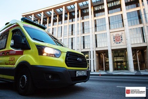 

Городской станции скорой медицинской помощи Санкт-Петербурга - 120 лет рисунок
