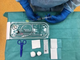 

 Впервые в Санкт-Петербурге пациенту установили порт-систему амбулаторно рисунок
