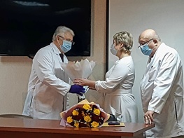 

Елена Плотникова назначена главным врачом Детской городской больницы № 1 рисунок
