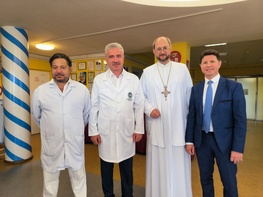 

Фонд «Круг Добра» помогает детям с тяжёлыми патологиями сердца рисунок
